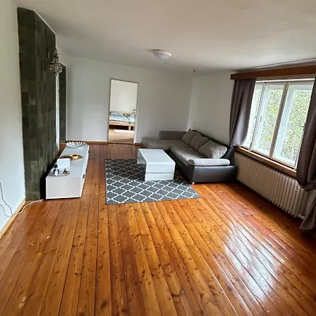 Διαμέρισμα House